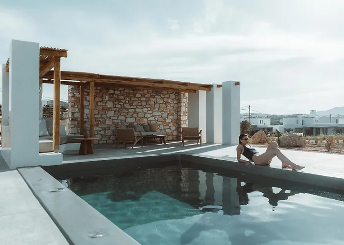 Solactamare Villa Naousa