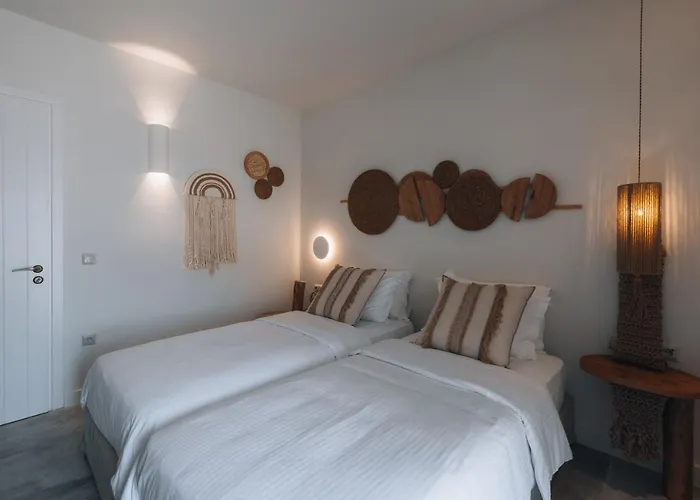 Solactamare Villa Naousa